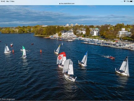 274727B1-1A3C-404F-A15D-C6774A4A12F2