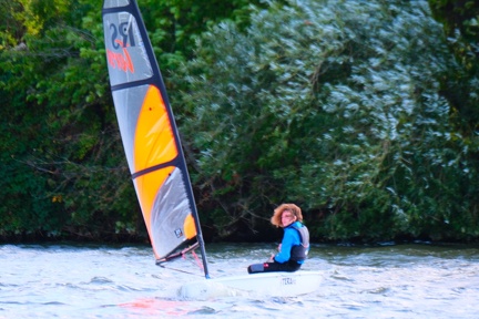 7C24ADD9-09BA-447F-B41A-42DD0B1DE2DD